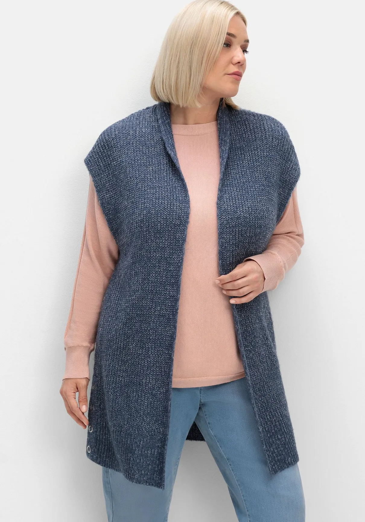 Strickweste in offener Form und melierter Optik