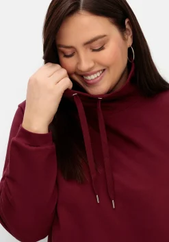 Sweatshirt mit hohem Kragen und Tunnelzug