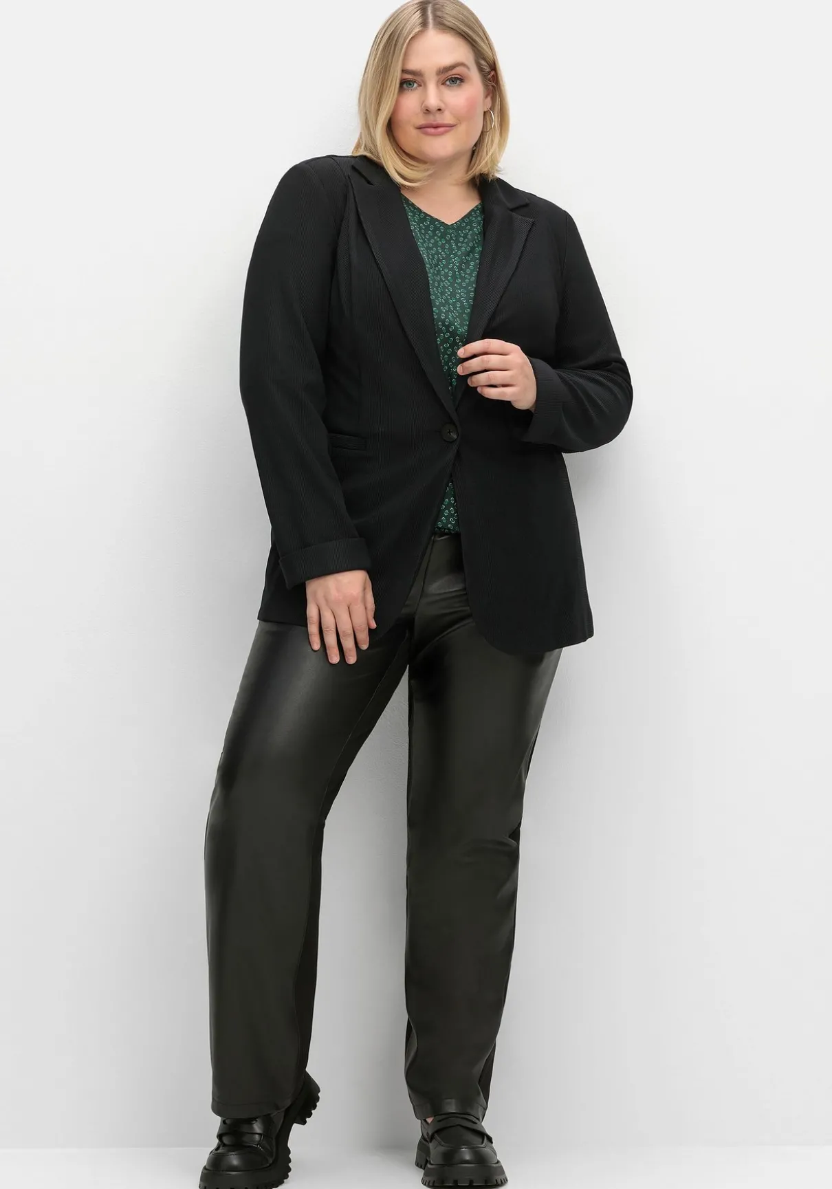 Taillierter Blazer in Ottoman-Rippstruktur