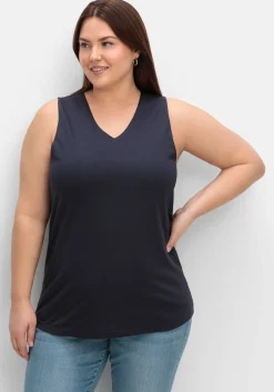 Top mit doppellagigem Vorderteil