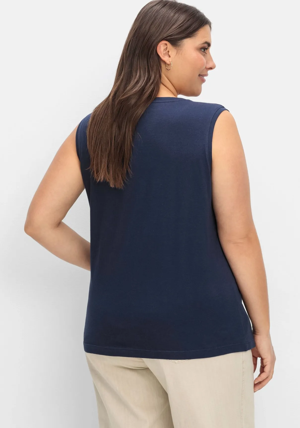 Top mit kurzer Knopfleiste