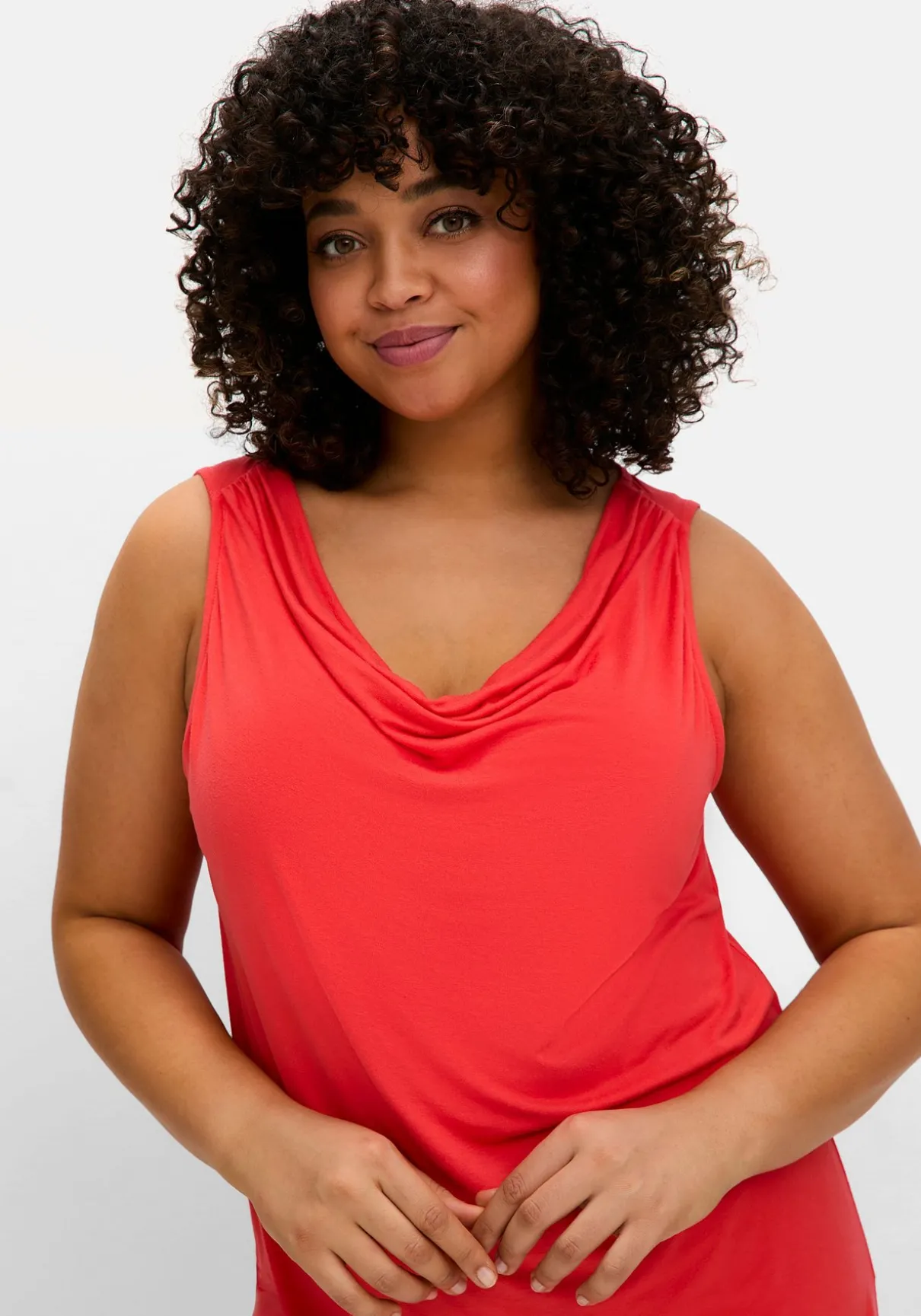 Top mit Wasserfallkragen und Gummibund