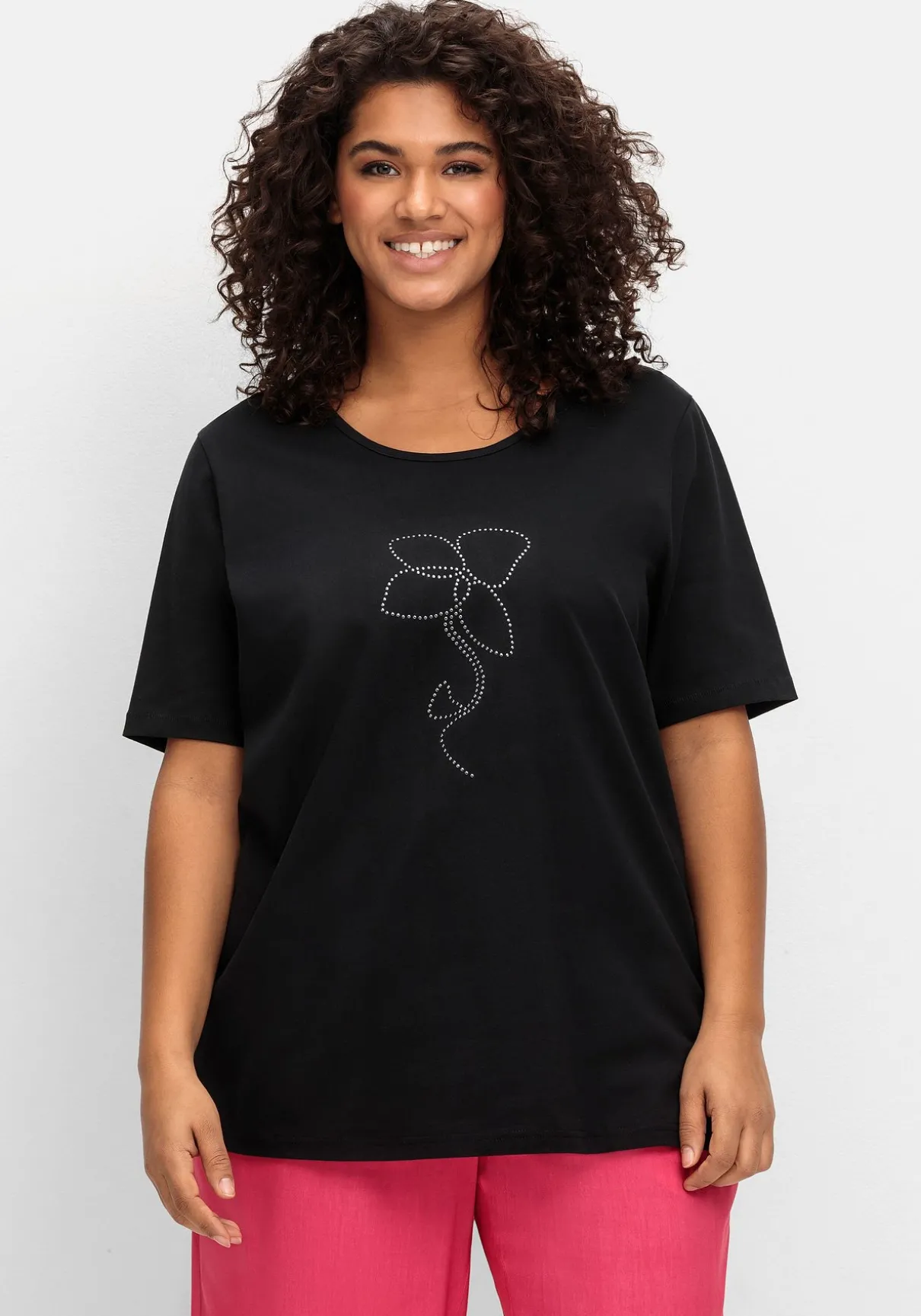 T-Shirt mit Blumen-Applikation
