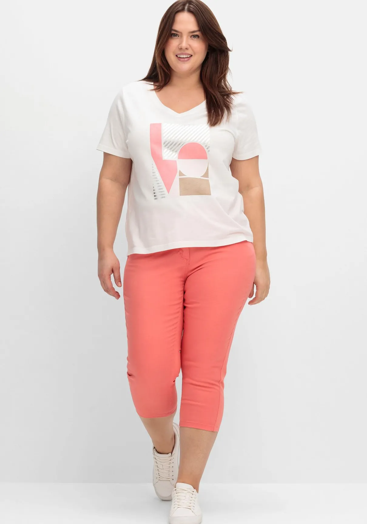 T-Shirt mit Grafikprint und V-Ausschnitt