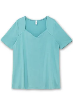 T-Shirt mit herzförmigem Ausschnitt