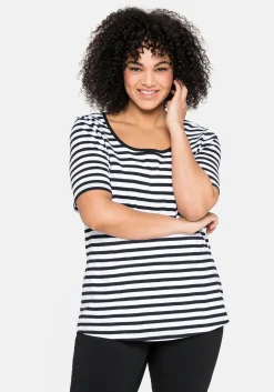 T-Shirt mit Streifen und Rundhalsausschnitt