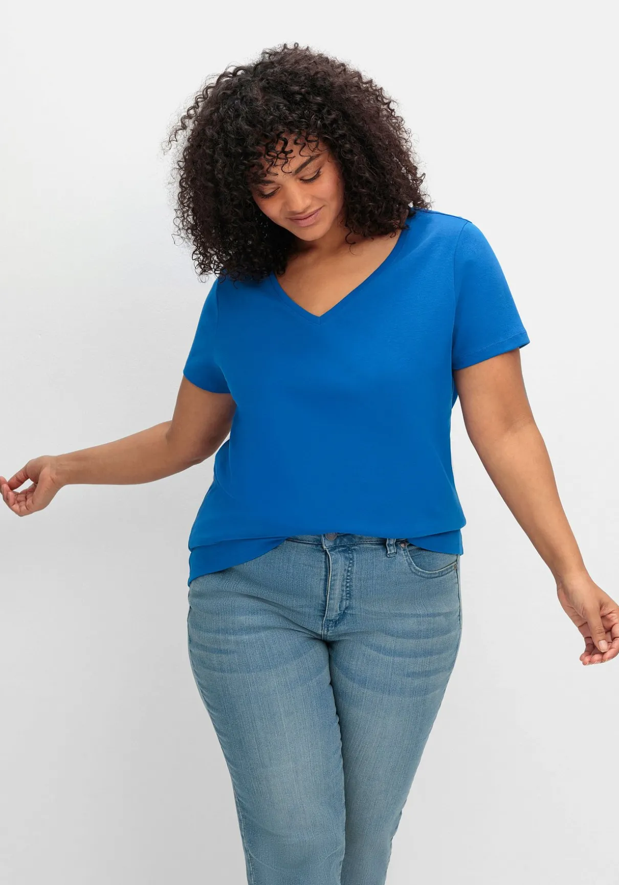 T-Shirt mit V-Ausschnitt