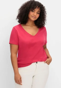 T-Shirt mit V-Ausschnitt