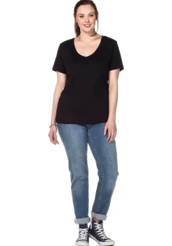 T-Shirt mit V-Ausschnitt, in Rippqualität