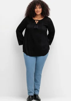 Tunika in Crinkle-Optik, mit Einsatz aus Crochet-Spitze