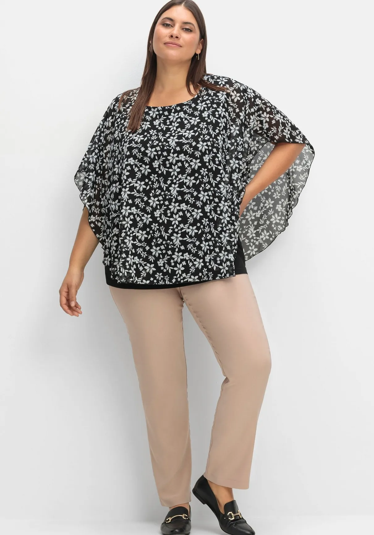 Tunika in Layeroptik, mit Blumenprint