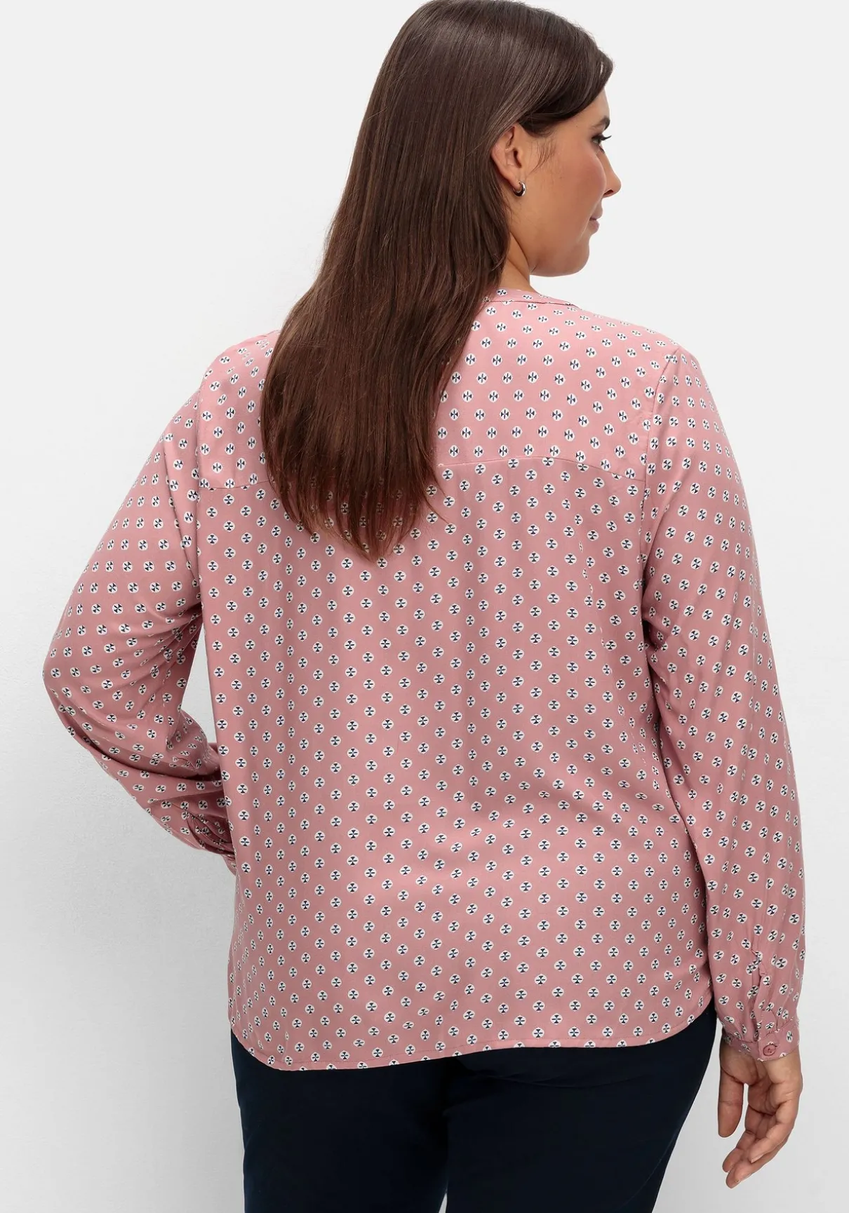 Tunika mit Alloverdruck und Knopfleiste