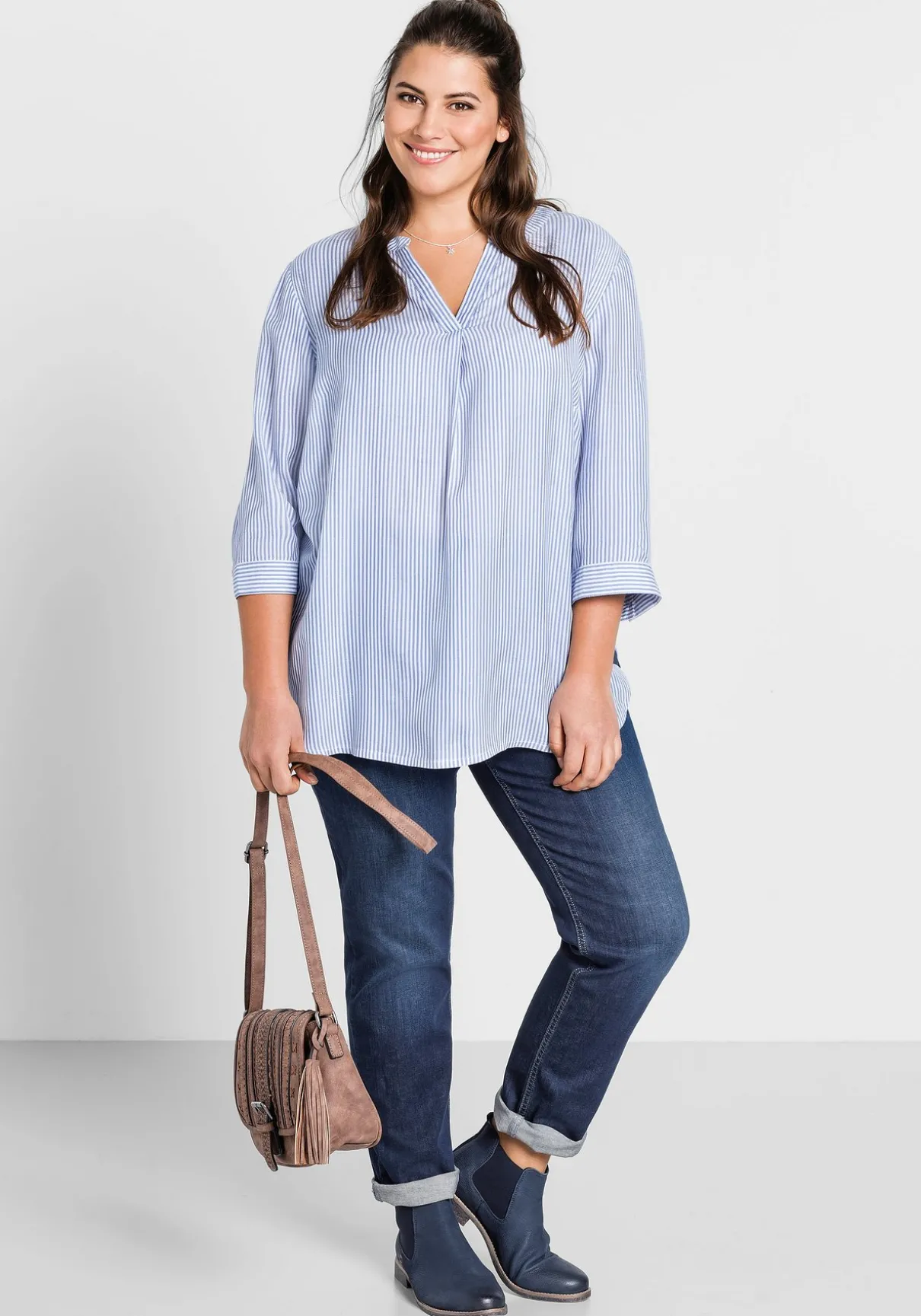 Tunika mit 3/4-Arm und gerundetem Saum