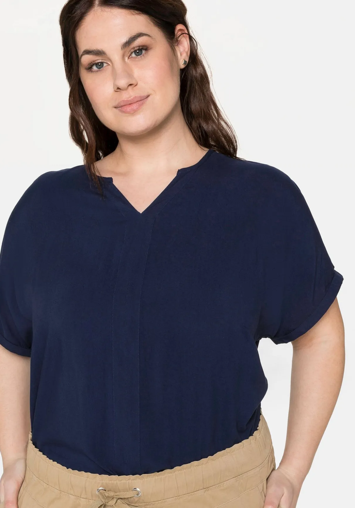 Tunika mit Blende vorn und Lochstrick im Rücken