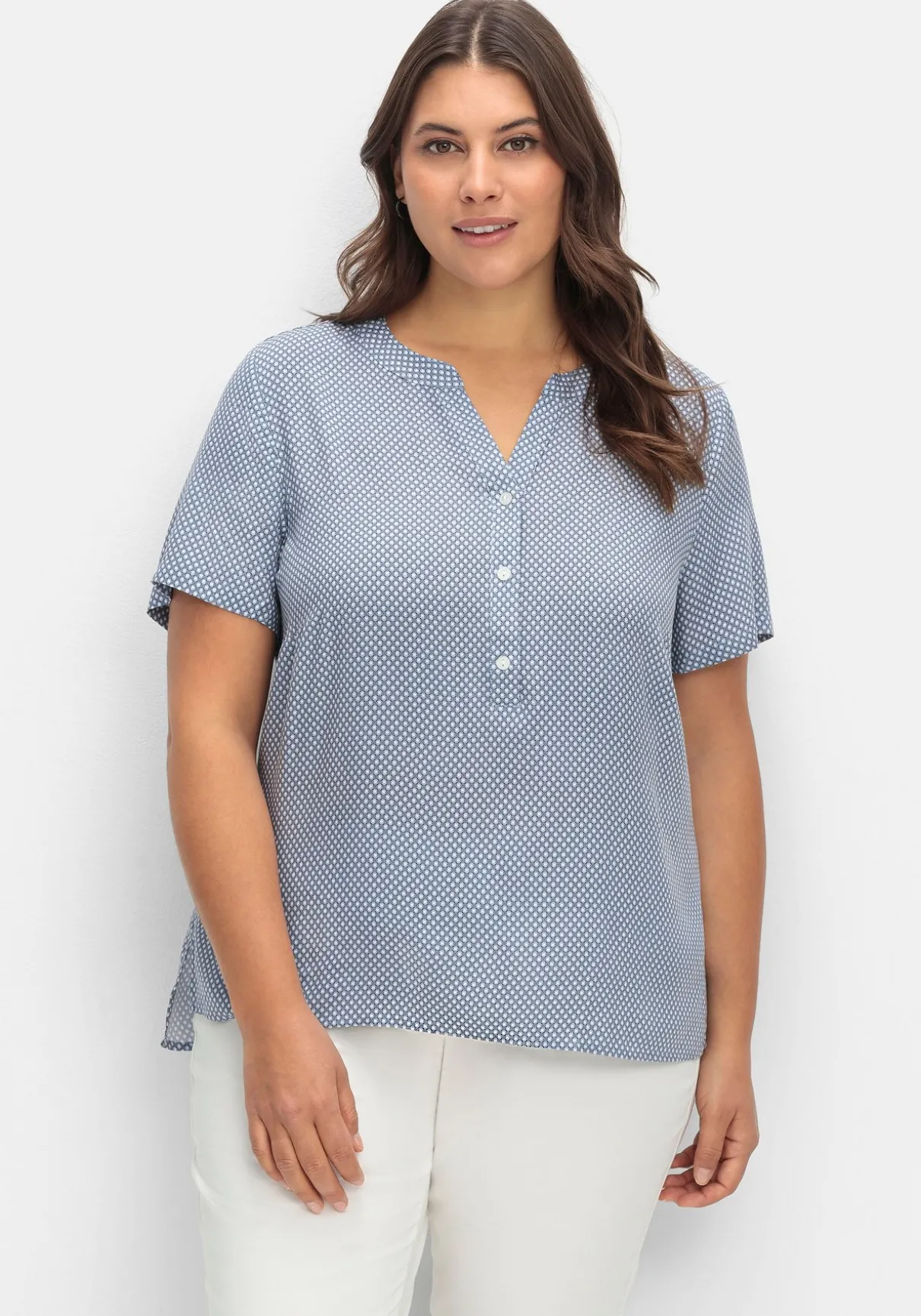 Tunika mit Kurzarm und verlängertem Rückenteil