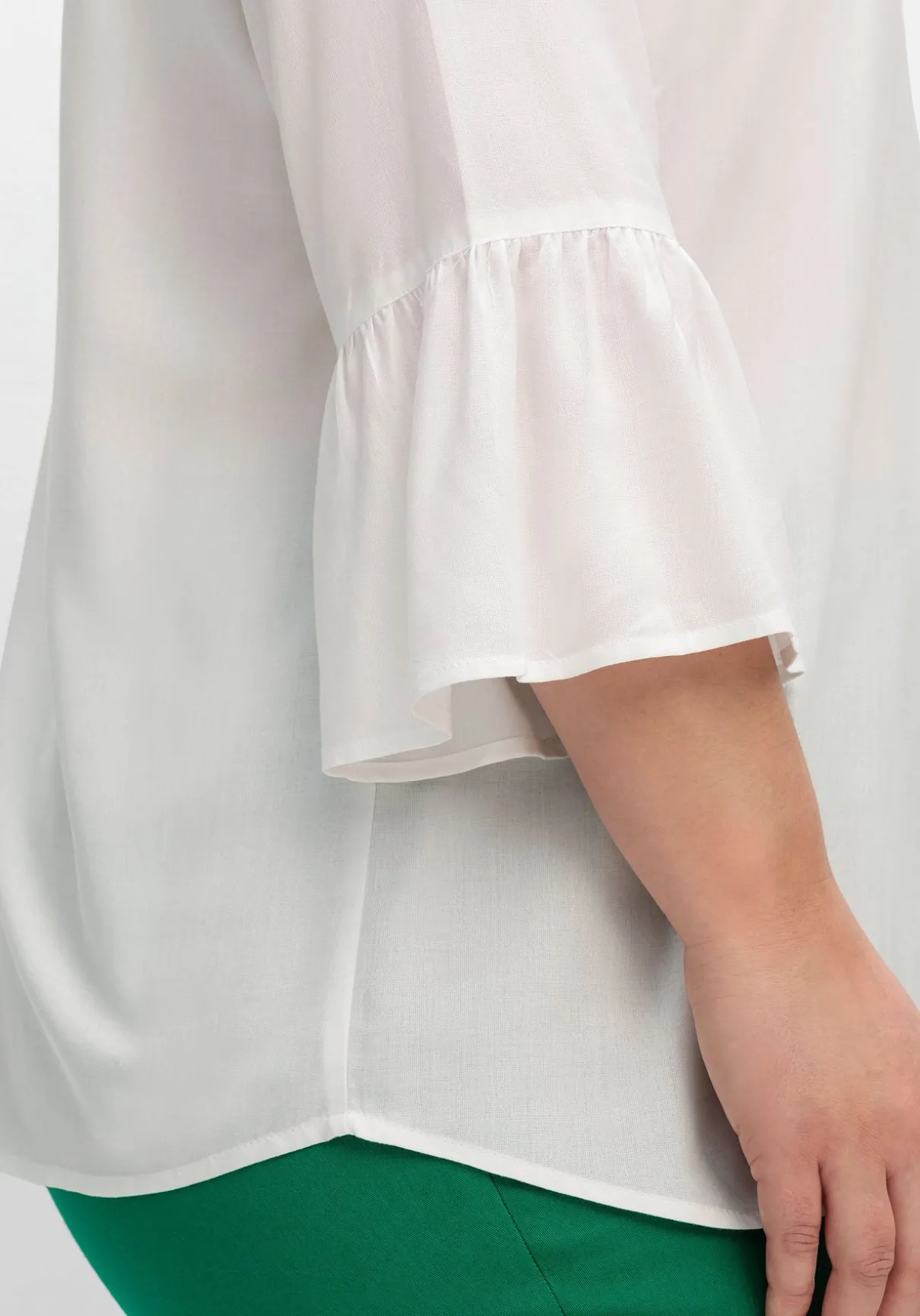 Tunika mit 3/4-langen Volantärmeln