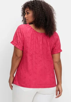 Tunika mit Lochstickerei und Rüschen