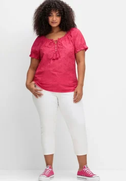 Tunika mit Lochstickerei und Rüschen