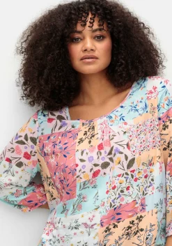Tunika mit Patchwork-Print und Stretchsaum