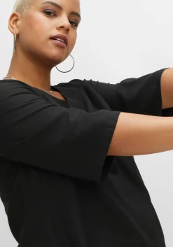 Tunika mit 3/4-Ärmeln und V-Ausschnitt