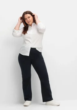 Twillhose in Bootcutform mit Shaping-Einsatz