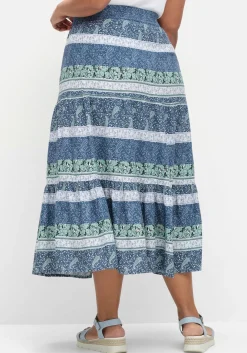 Volantrock mit Paisleydruck, in leichter A-Linie