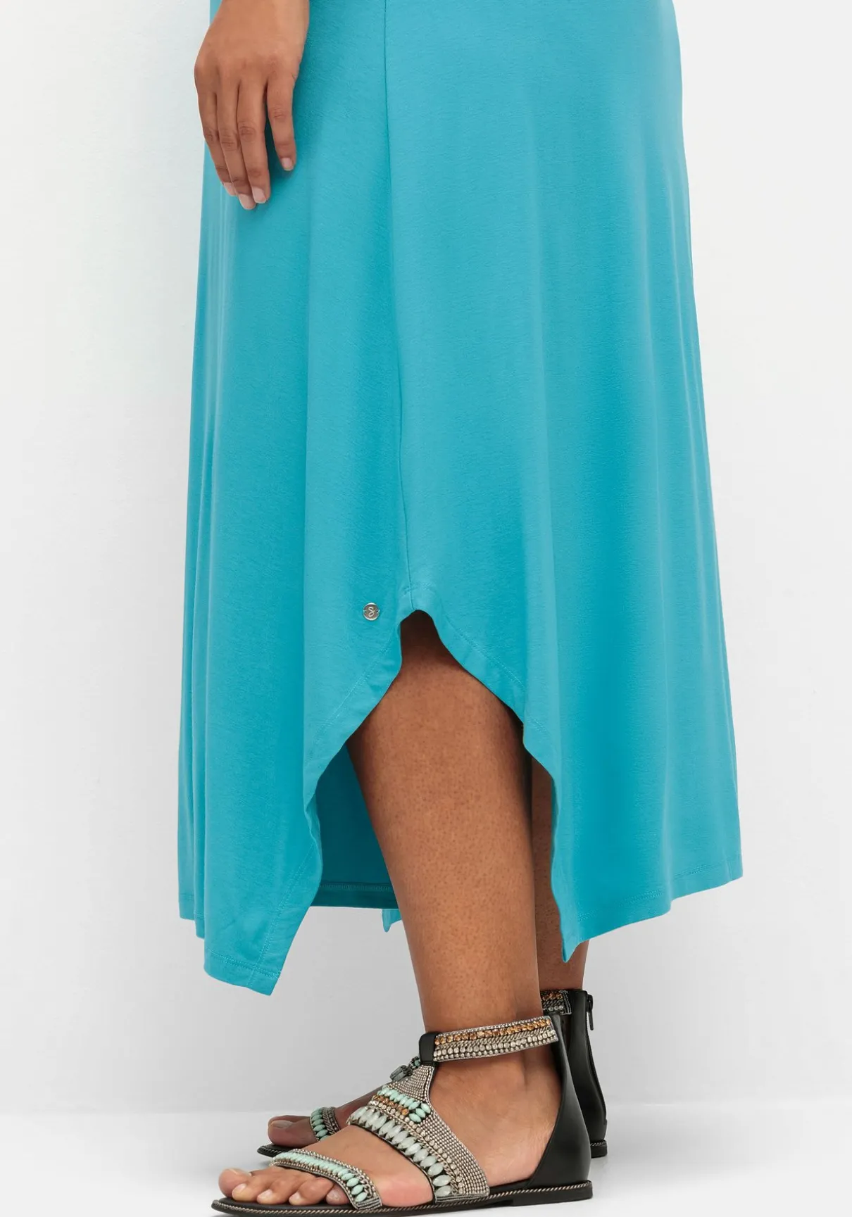 Wadenlanges Jerseykleid in Zipfeloptik