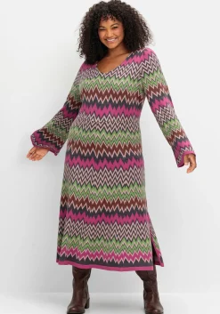 Wadenlanges Strickkleid im Zickzack-Muster
