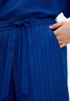 Weite Bermudas in Struktur-Qualität, mit Schlupfbund