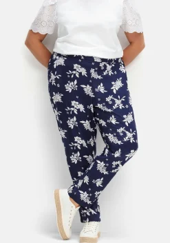 Weite Hose mit Rundum-Dehnbund und Blütendruck