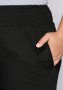 Weite Hose mit Smokbund und Taschen