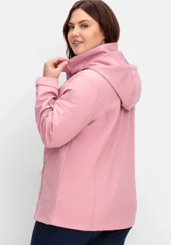 Wind- und wasserabweisende Softshelljacke